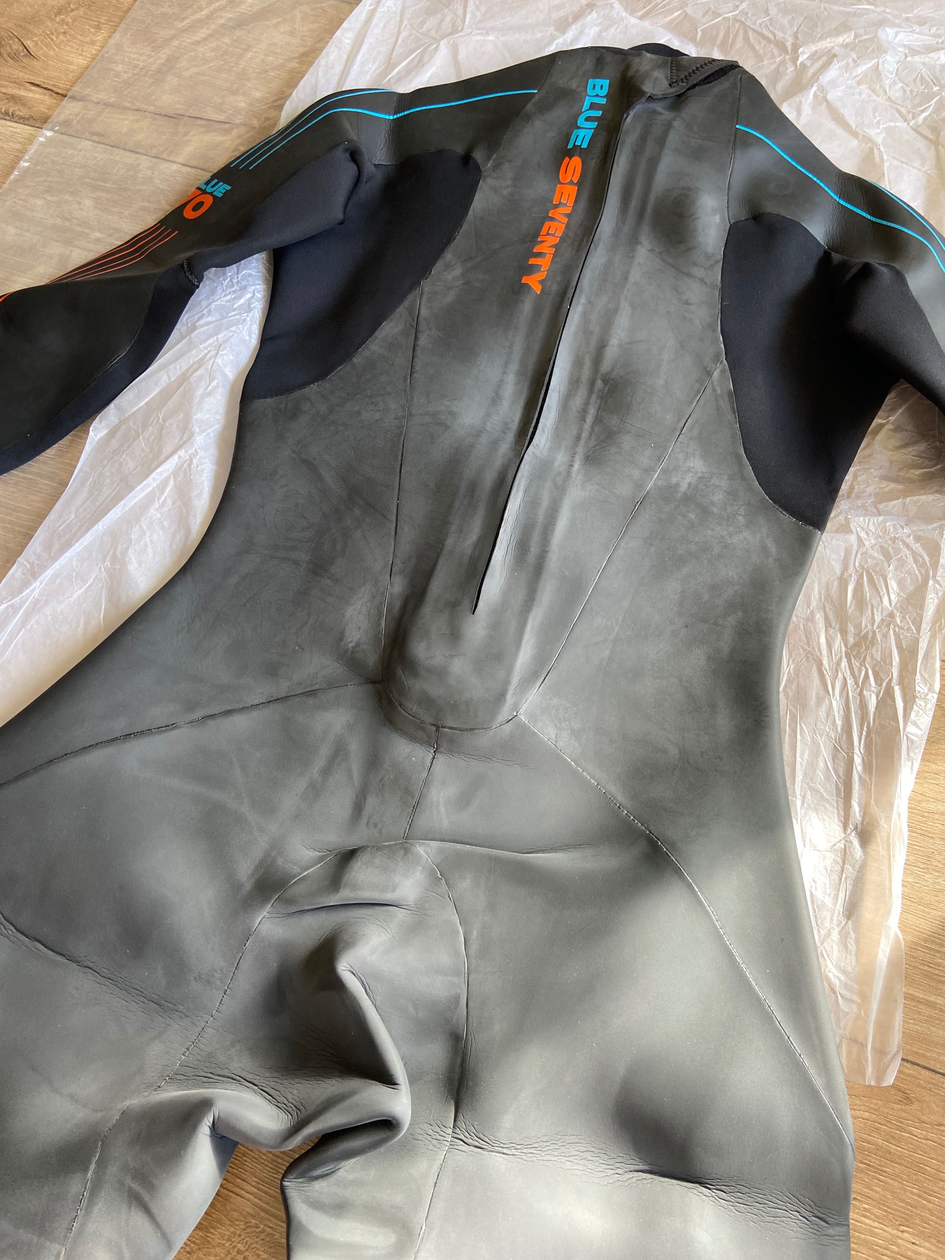 Nowa pianka Blueseventy Sprint roz.  WM/WLA