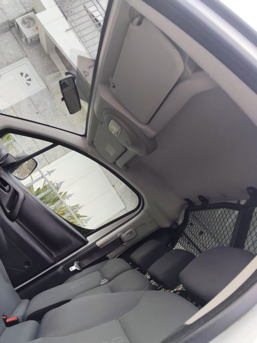 Citroën Berlingo de 2013  muito impecável revisão feita..1.6 HDI 90 cv