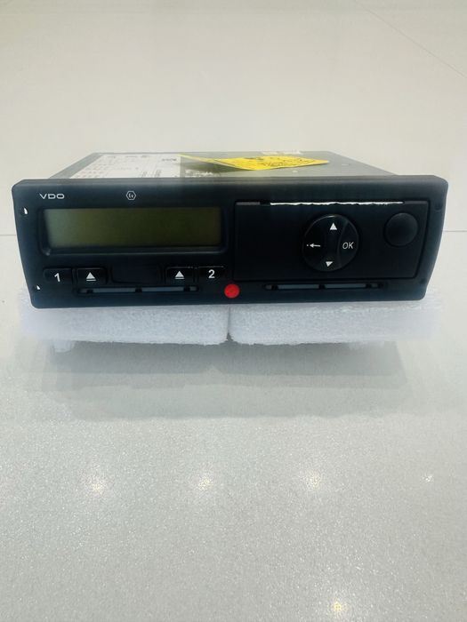 Tachograph VDO z czujnikiem predkości Mercedes Atego