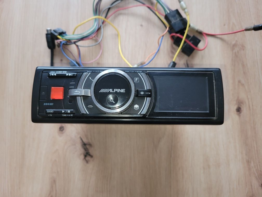 Alpine IDA x301r