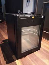 Холодильник (міні-бар)