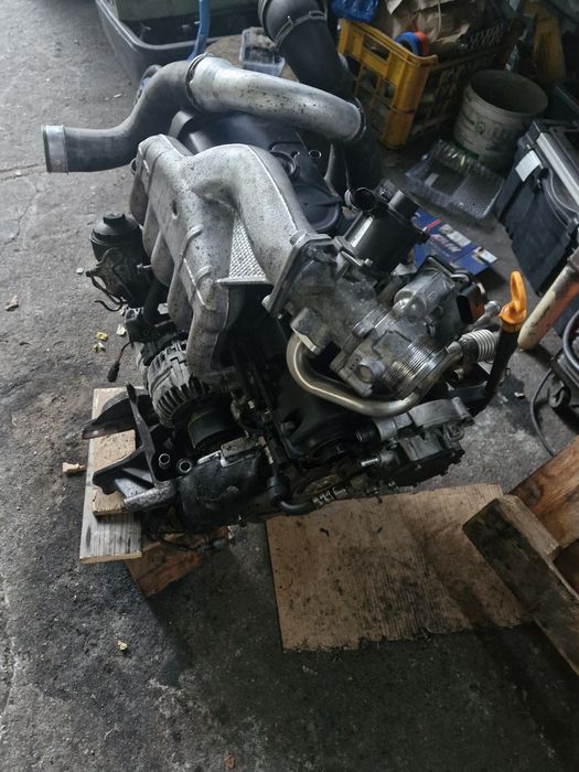 Silnik VW Caravella 2.5 130km BNZ