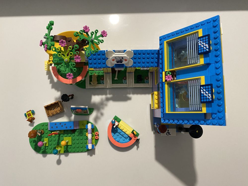 LEGO Friends 41727 Centrum ratunkowe dla psów