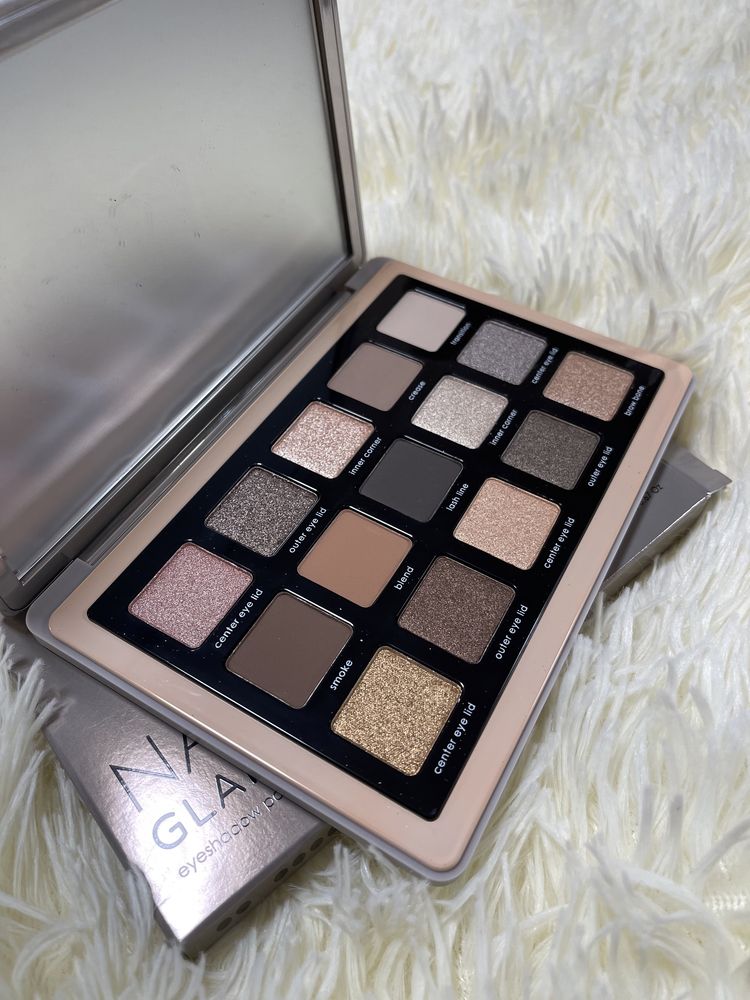 NATASHA DENONA Glam Eyeshadow Palette