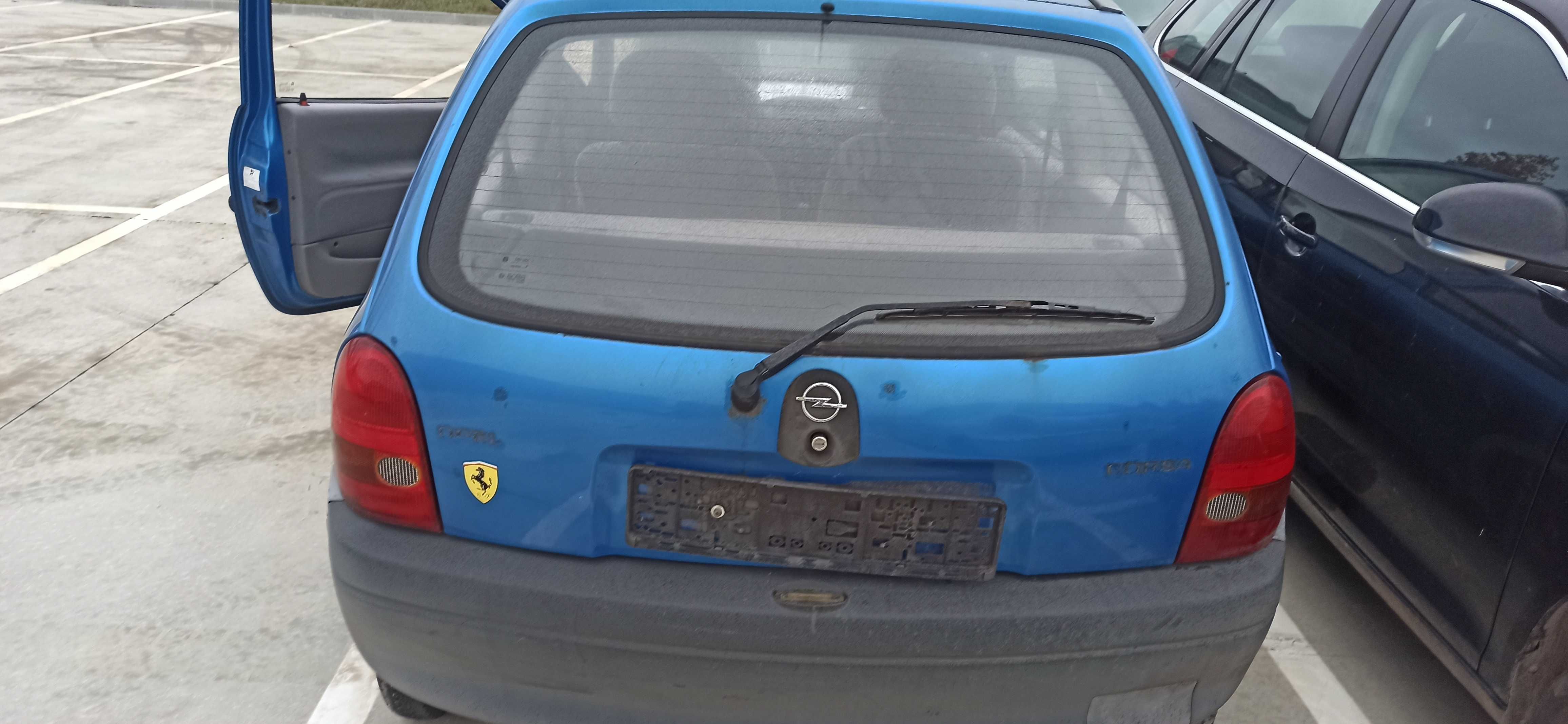 Opel Cora B para peças