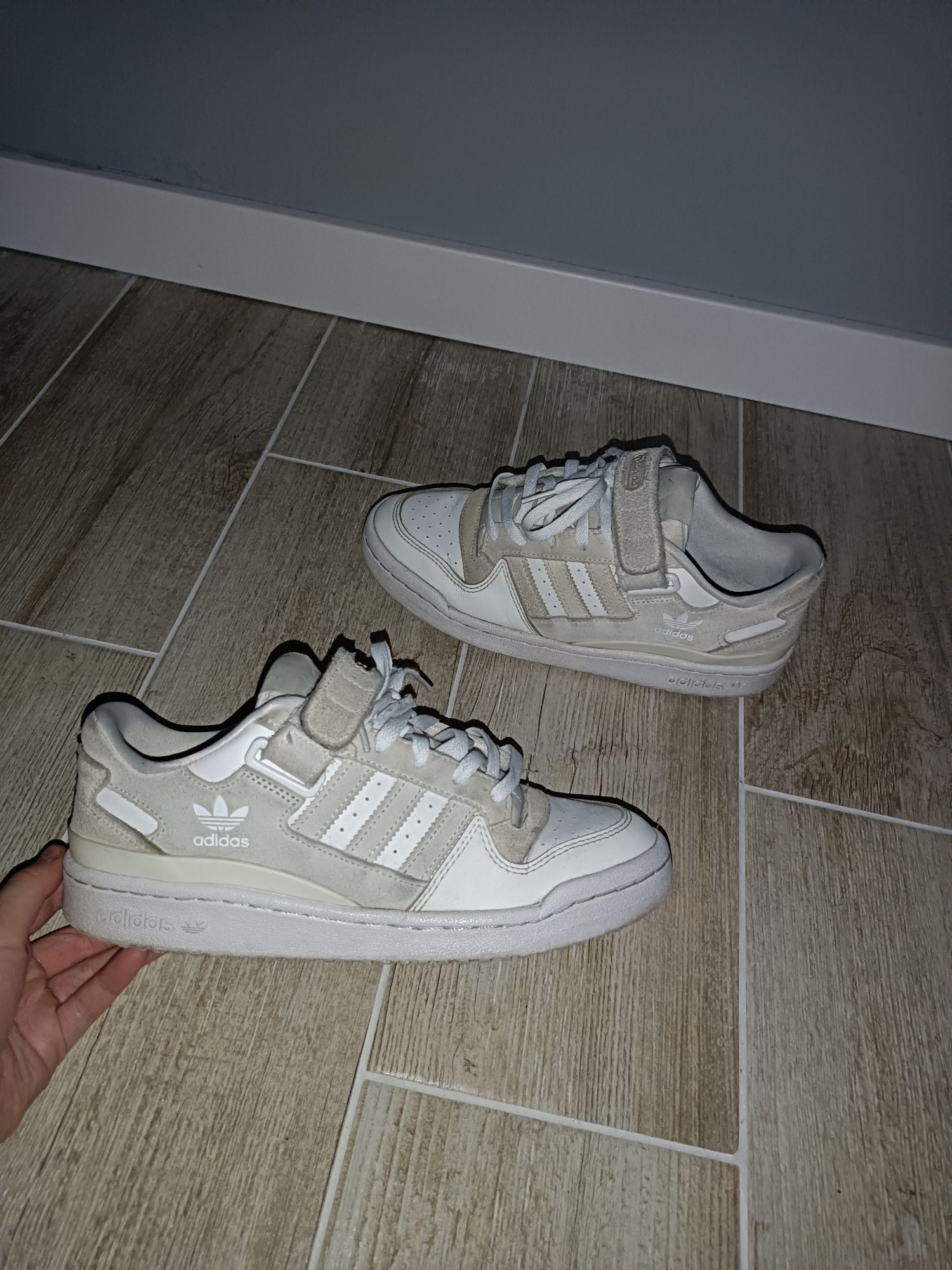 Buty adidas forum