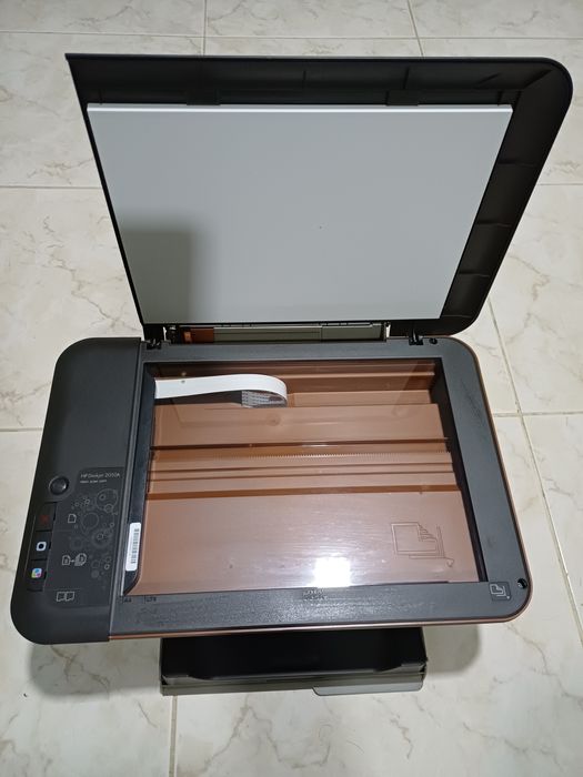 Impressora HP Deskjet 2050 A
