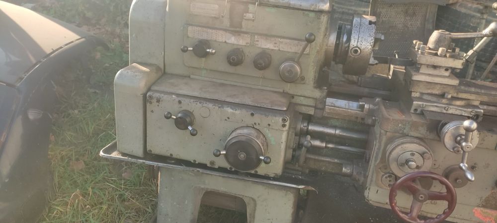 Токарний станок 1К62