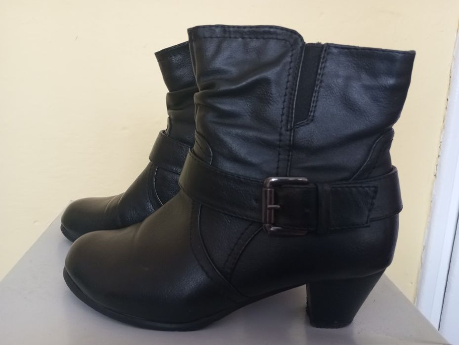 Buty damskie ocieplane