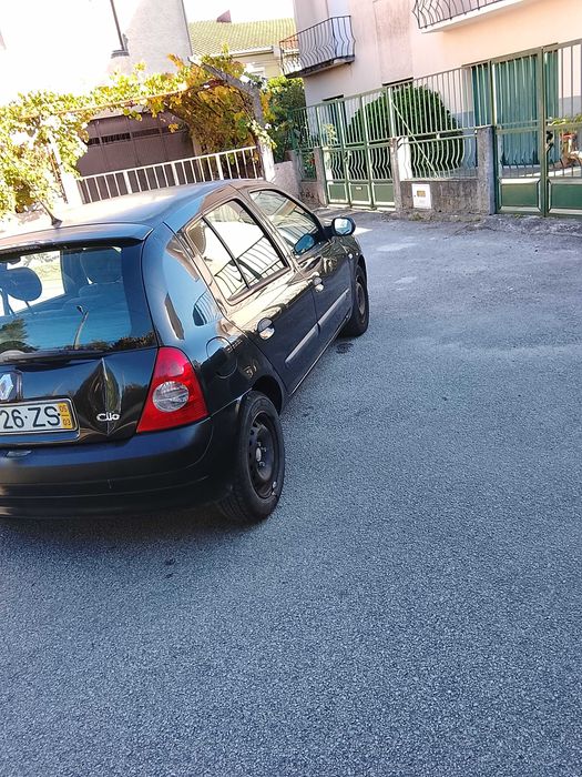 Renault Clio ll 1.4 ano 2005