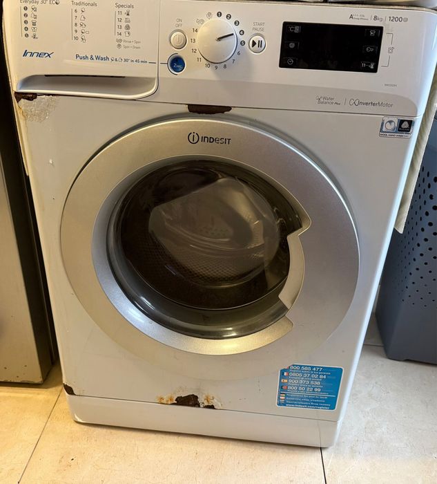 Máquina de lavar roupa | INDESIT