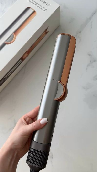 Фен випрямляч Dyson