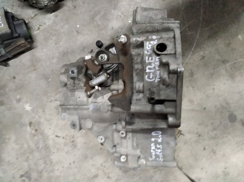 Коробка передач КПП VW Passat B5 Golf 4 Tauran Audi A6 A4 DQT DRW GNE