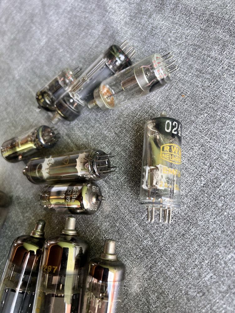 Stare lampy elektronowe