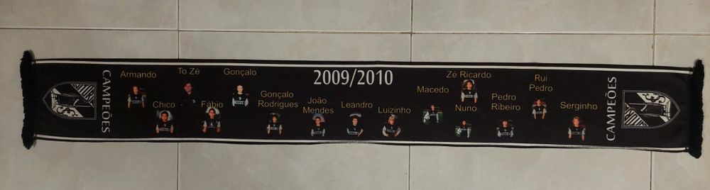 6 cachecois do vitoria de Guimaraes