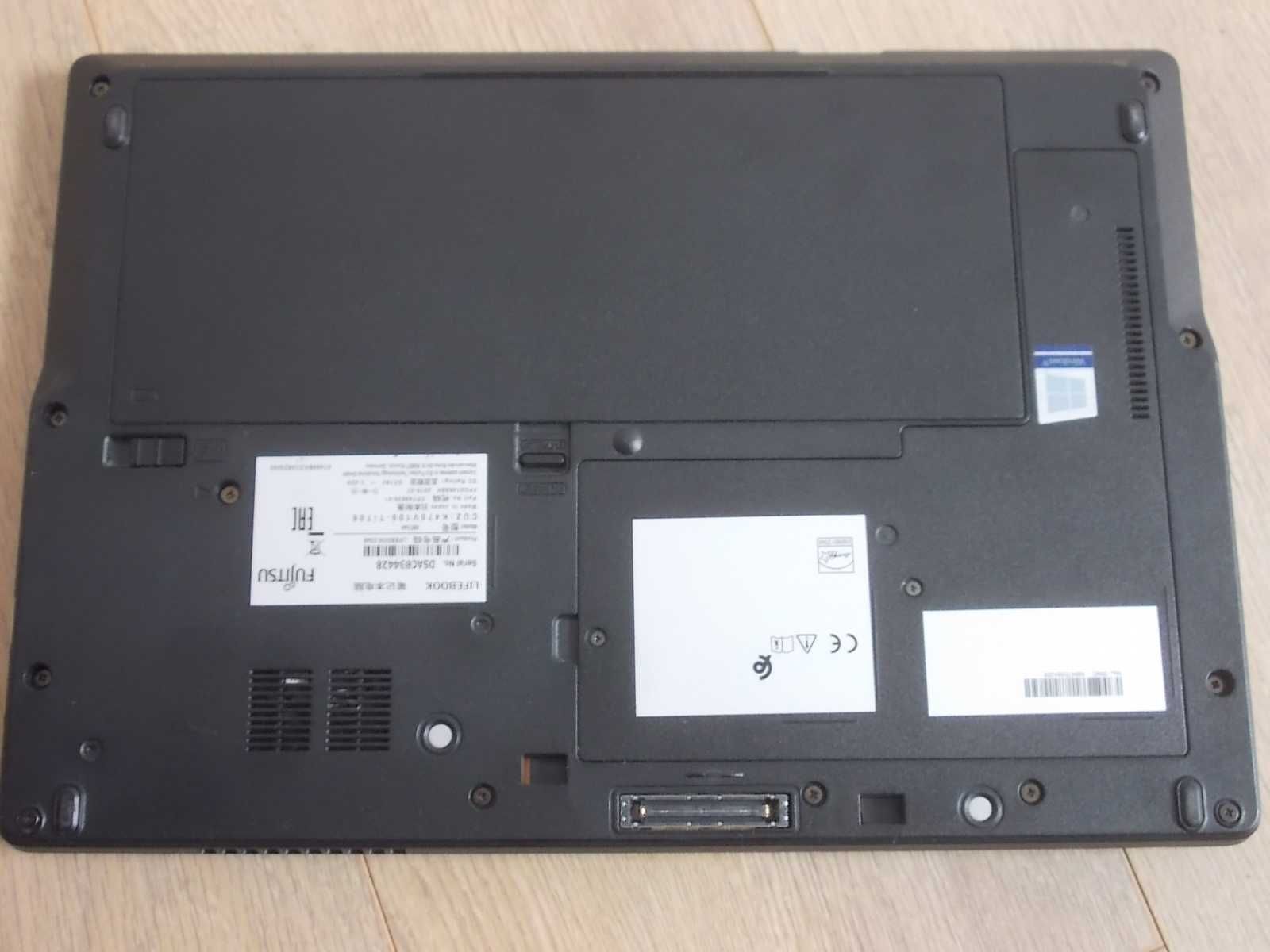 Fujitsu Lifebook E548 Core i5-8350U 8GB DDR4 256GB NVMe