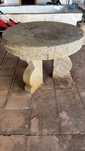 Mesa antiga de Granito maciço