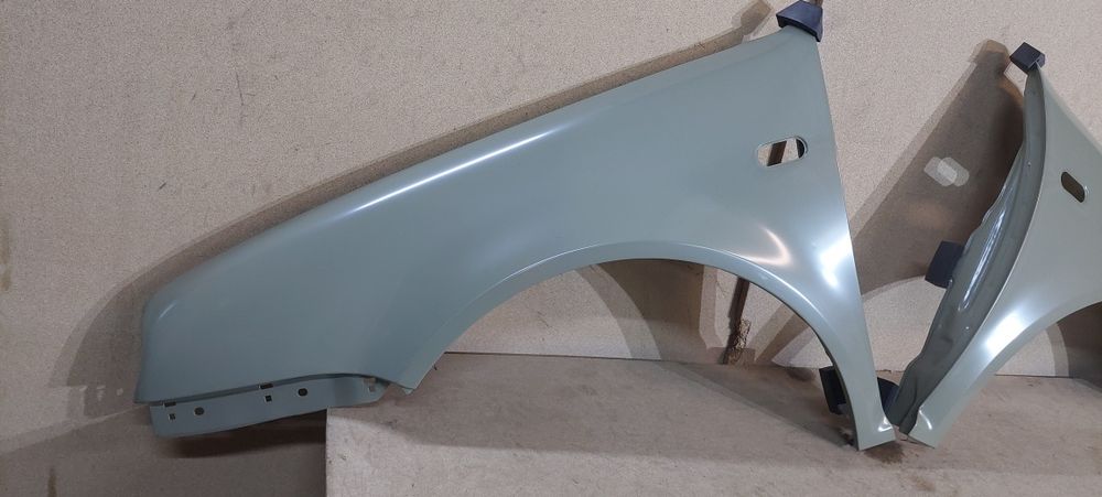 VW Golf IV 4 błotnik przód przedni prawy lewy nowy zamiennik