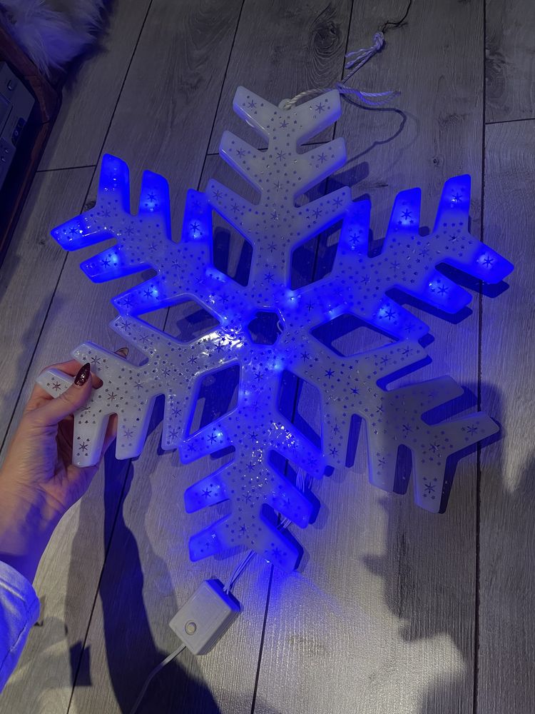 Zimowa lampka lampa śnieżynka biała do powieszenia snowflake lamp