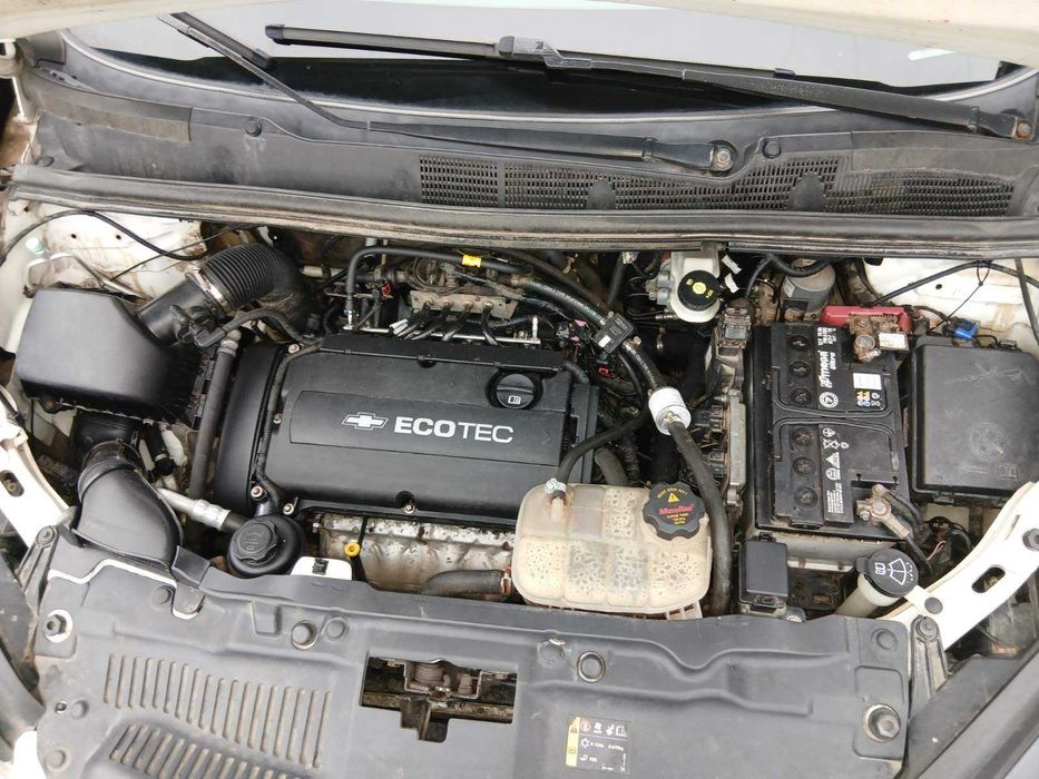 шевроле трекер 2013 год