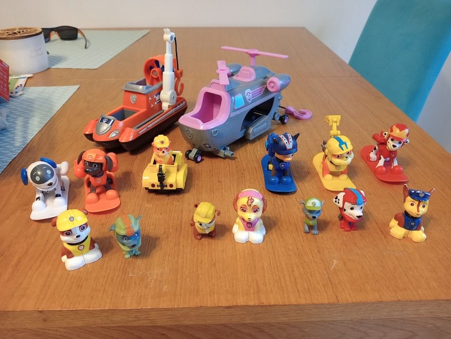 Mega zestaw psi patrol figurki i pojazdy