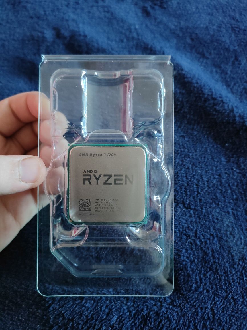 Procesor AMD ryzen 3 1200 + chłodzenie