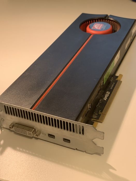 ATI (AMD) RADEON 5870 Mac edition 1GB DDR5