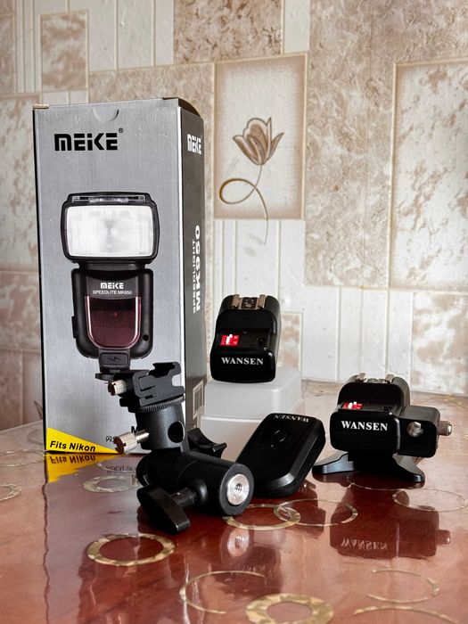 Фотоспалах MEIKE 950 Нікон