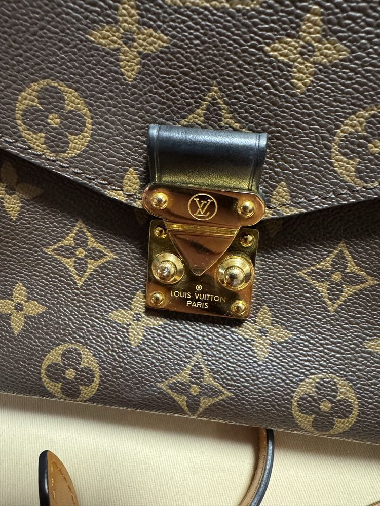 Сумка Louis Vuitton Pochette Metis Braided Handle