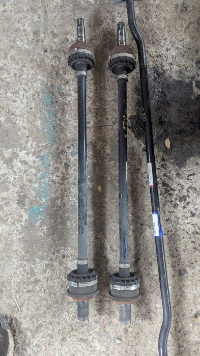 Ходова задня взборі підрамник ступиця Вольво Volvo S90 2017 - 2025