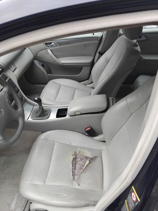 Carrinha Mercedes C 200