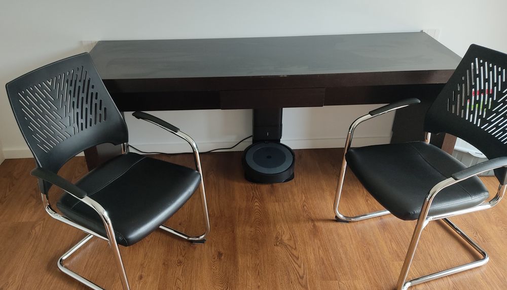 Secretária dupla c/ cadeiras