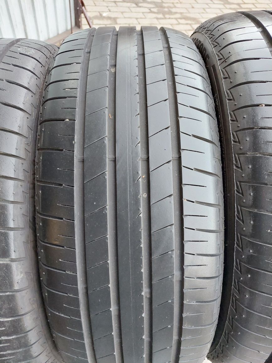 225/45r19 Bridgestone 2022rok