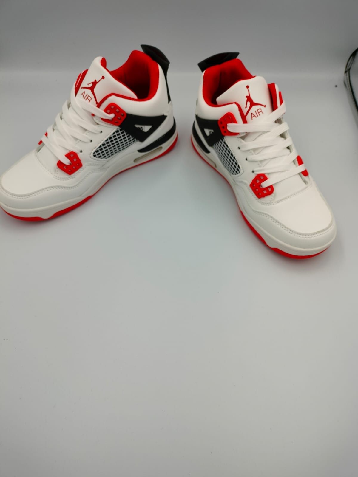 Nowość Nike Air Jordan 4 Fire Red r 40 skarpetki Nike gratis