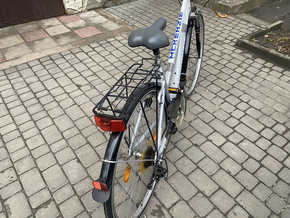 Mckenzie travel 300