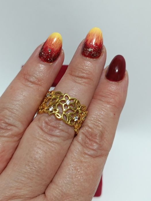 Złoty pierścionek Łączka z cyrkoniami roz.15-17 złoto 333