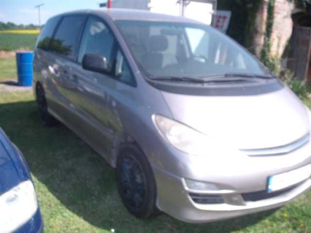 Toyota Previa 2.0 D4D 116 Koni