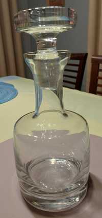 Karafka szklana na wino (1,3 litra)