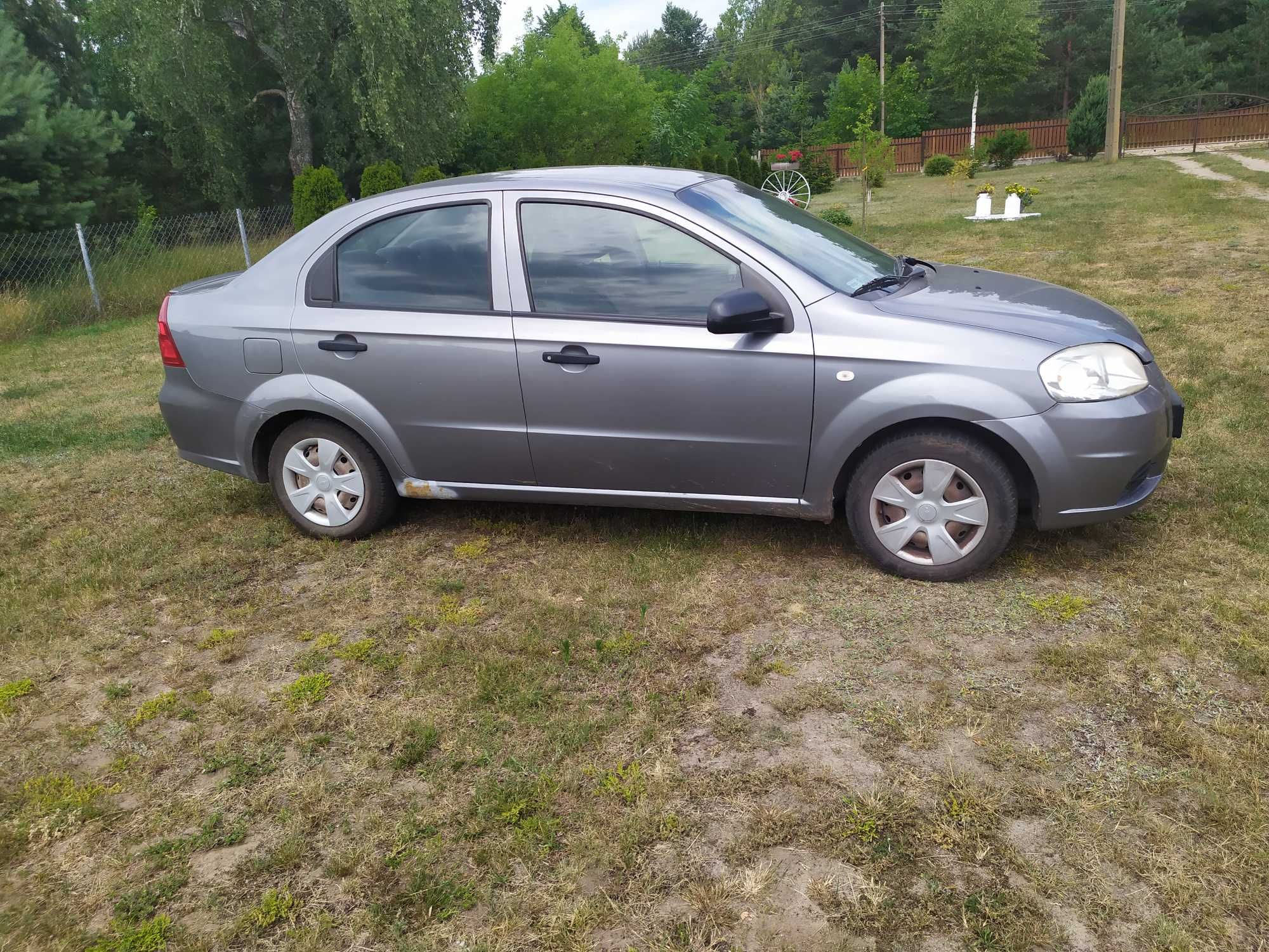 Chevrolet Aveo 2010 sedan 1.2 LPG