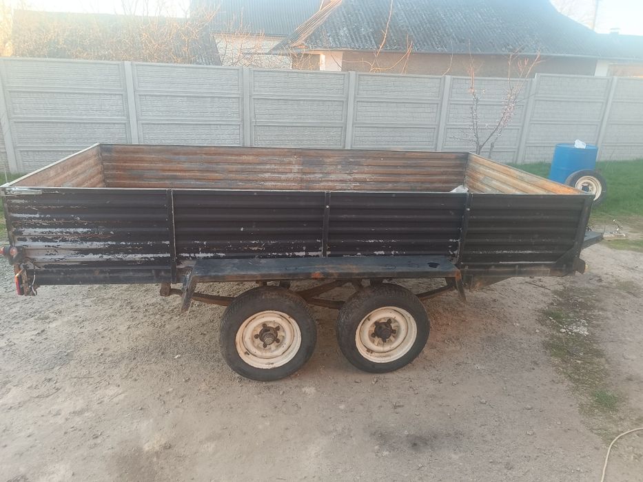 Причіп двохосний