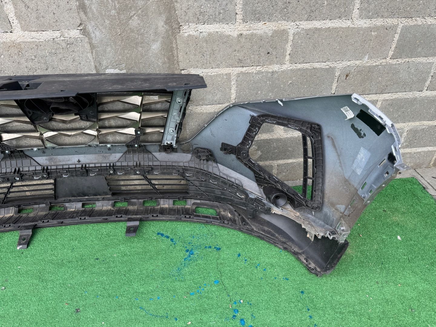 HYUNDAI TUCSON IV 4 ZWYKŁY 4xPDC 21- ZDERZAK PRZEDNI ORG EU