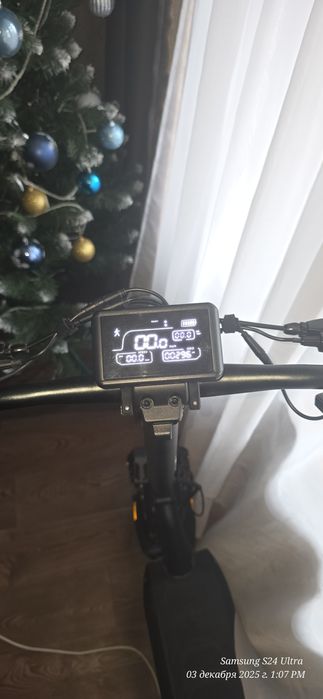 Продам электросамокат