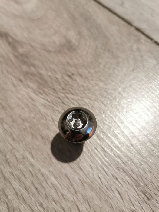 Yamaha raptor 700 śruba ramy z zabezpieczeniem