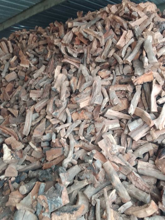 Lenha de sobro e azinho fazemos entregas