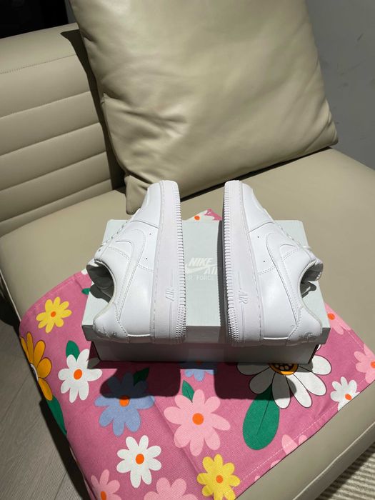 Buty Trampk Nike Air Force 1 Low '07 White R. 36