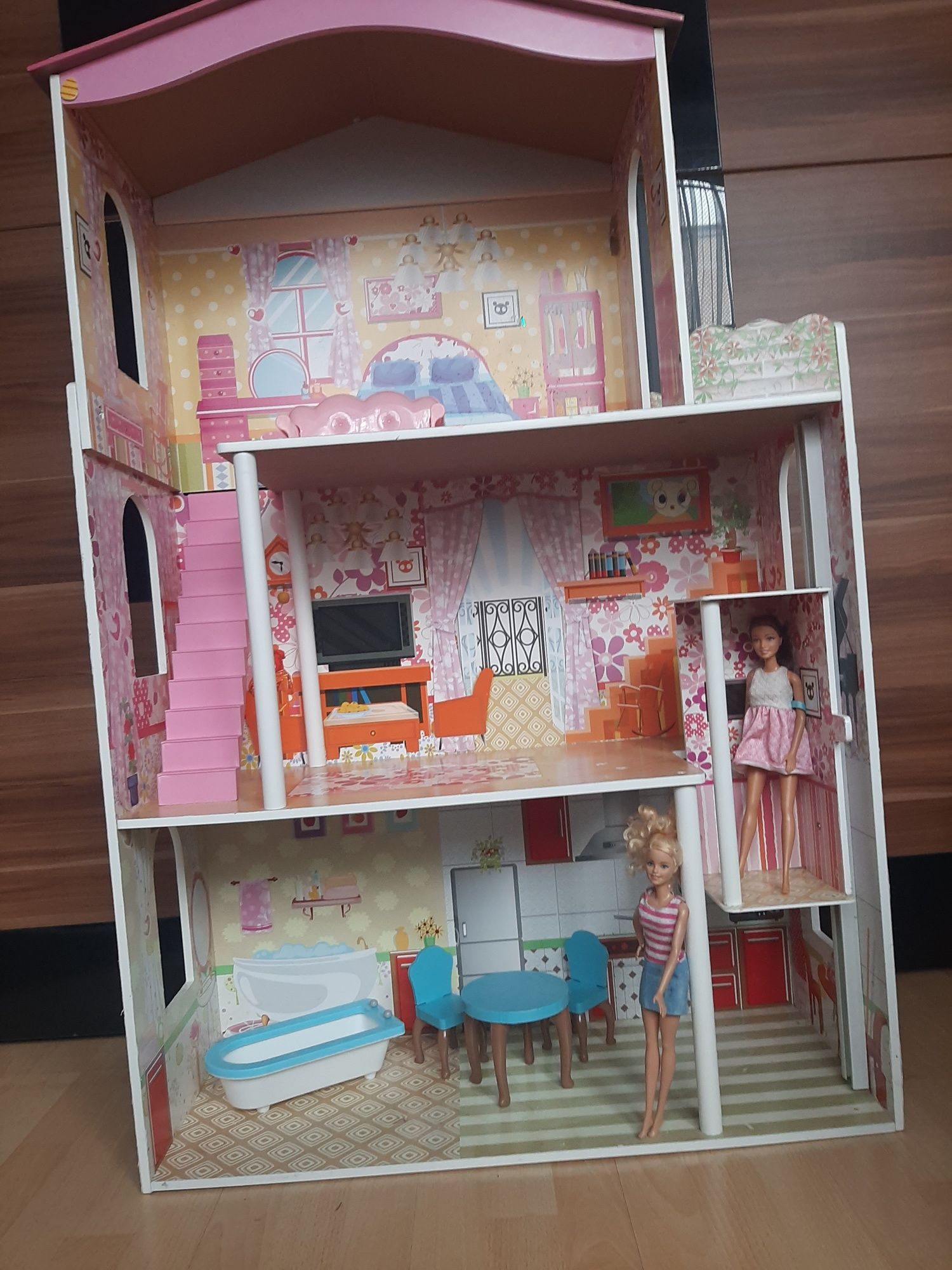 Duzy domek dla lalek Barbie piętrowy 116 cm winda mebelki meble schody