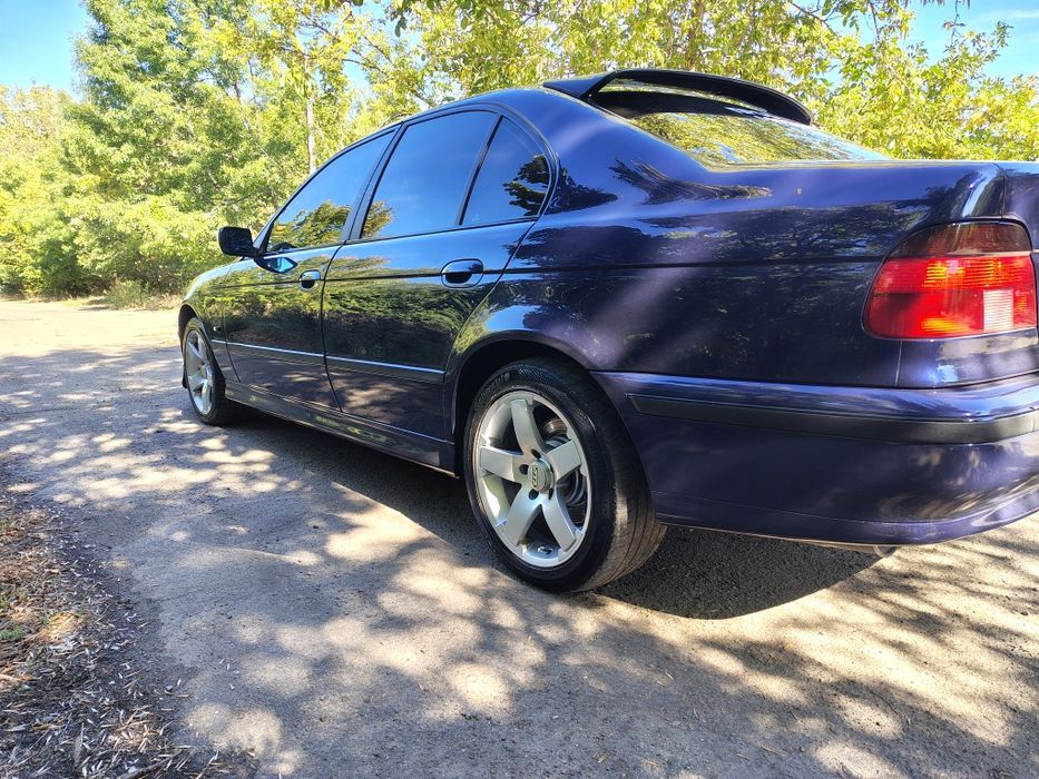 Продам BMW E39 в хорошем состоянии