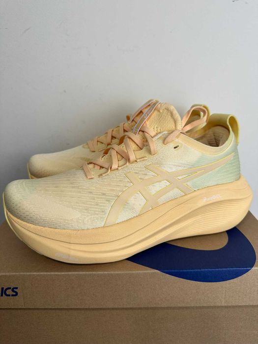 Buty do biegania Asics Gel-Nimbus 27 Lite Show