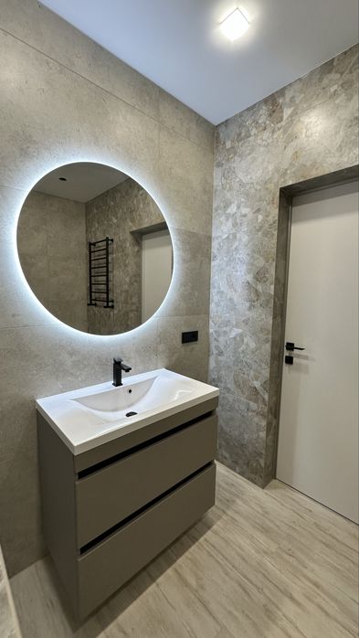 Таунхаус з ремонтом по Весняному провулку