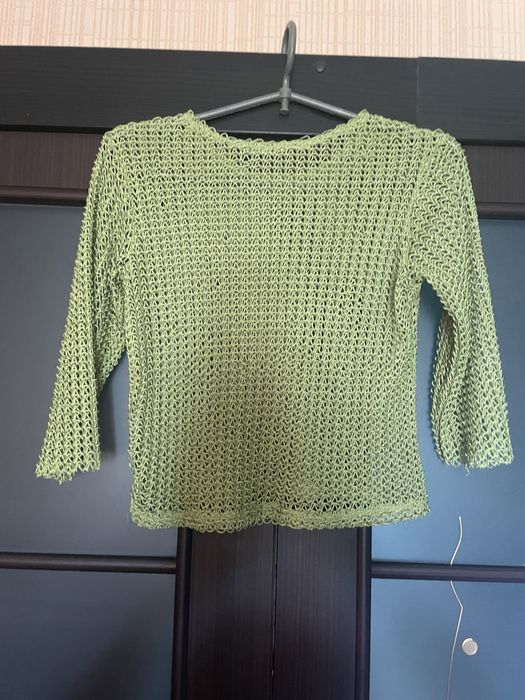 Топ, трохи вкорочений, рукав 2/4